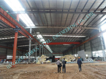 الصين 60 × 102 خفيفة الوزن المباني الصناعية الصناعية أستم المعايير 75MM لوحات ساندويتش المزود