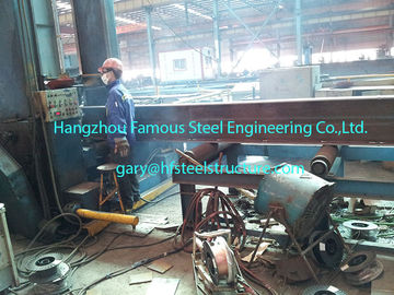 الصين H الشكل الأعمدة الهيكلية المباني الصناعية الصناعية S355JRC / أستم A572 الصف 50 المزود