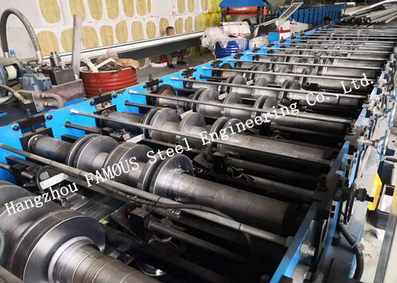 الصين 2-11 متر طول Comflor 210 خط إنتاج ألواح الصلب المجلفن البديل المزود